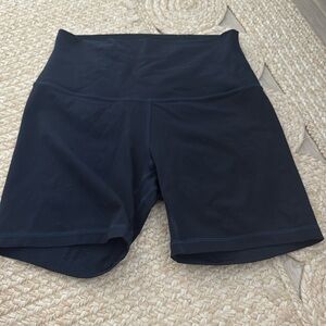 Lululemonn high rise align shorts navy blue